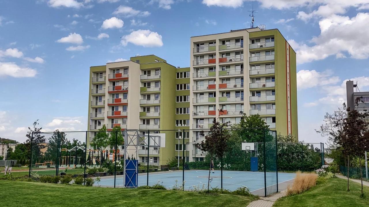 プラハ Eislerova Kolej Jarovホステル エクステリア 写真