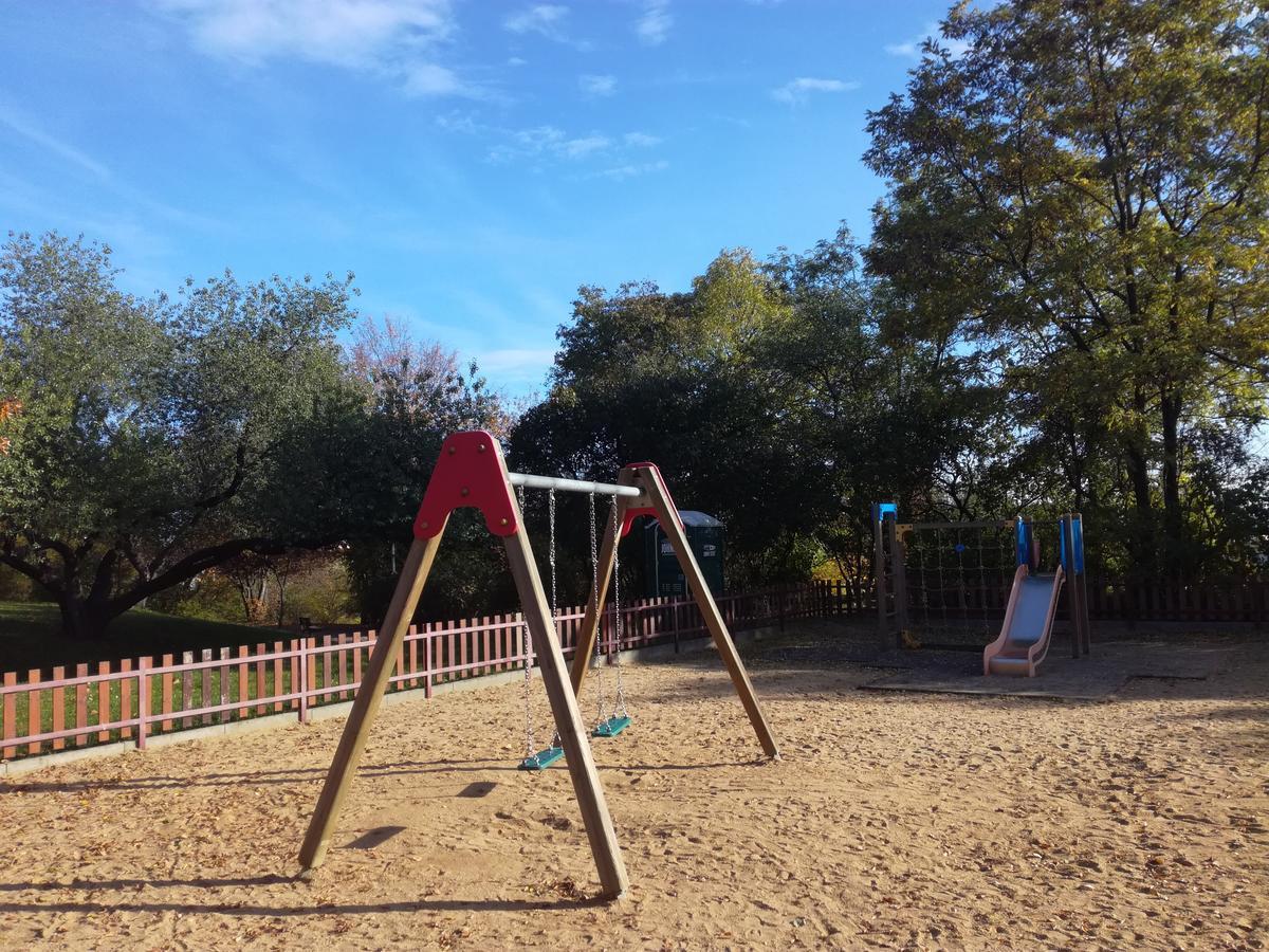 プラハ Eislerova Kolej Jarovホステル エクステリア 写真